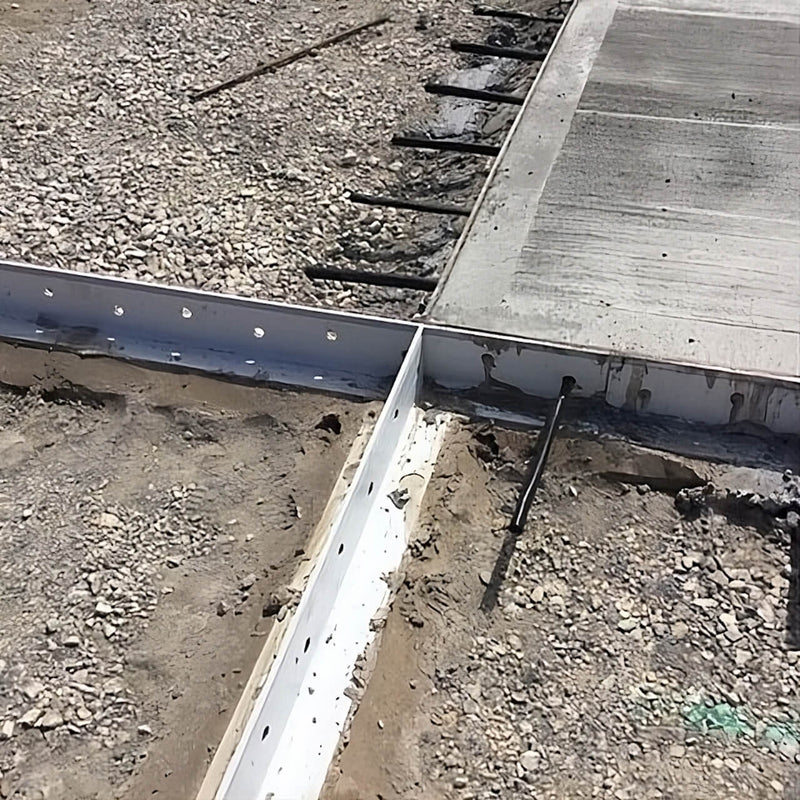 K135 screed rail demonstrating a four-joint arrangement for efficient concrete formwork.